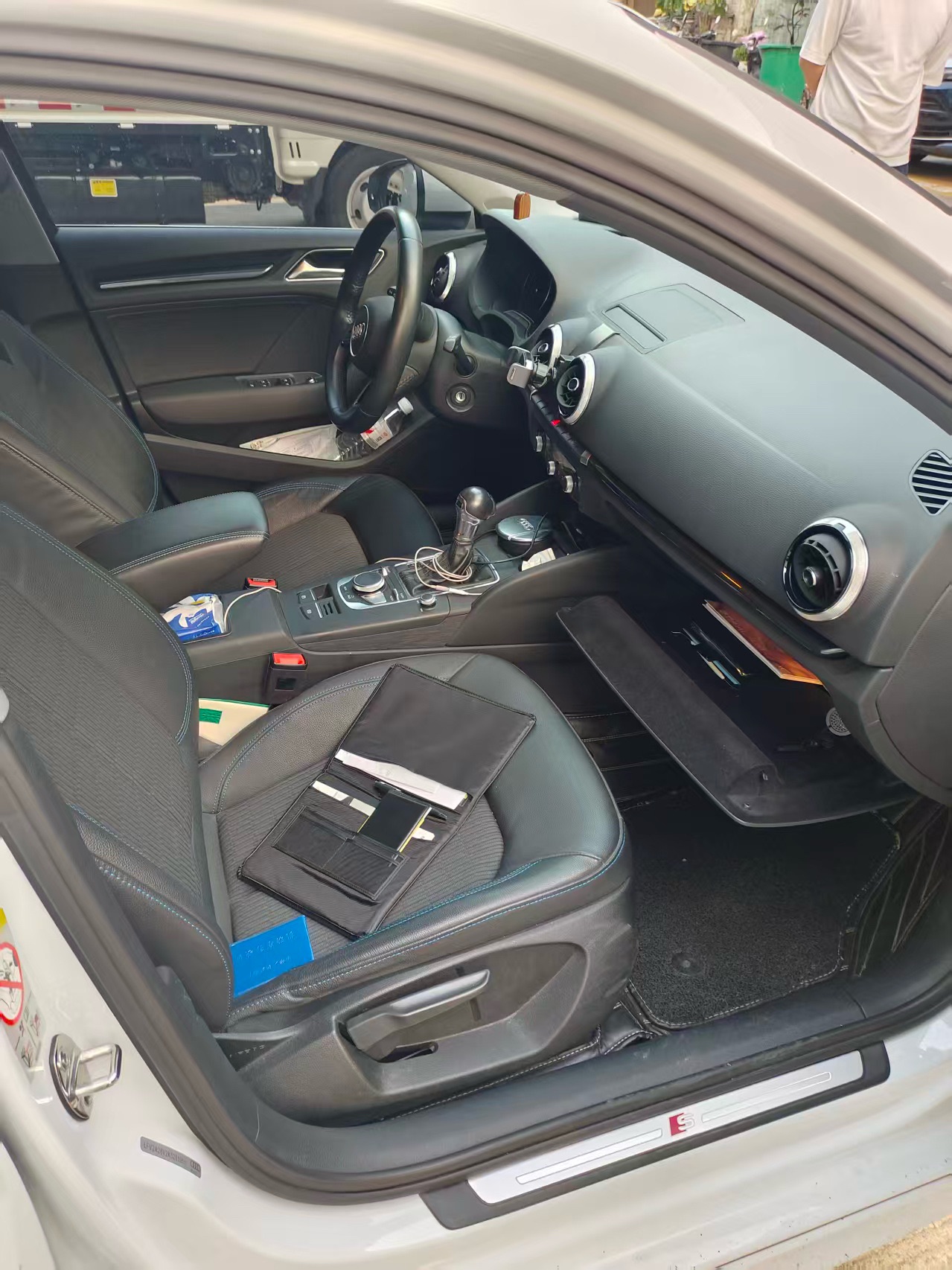 2019 image de voiture #5