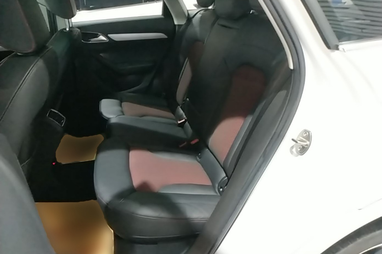 Audi Q3 2019 #17 Audi Q3 2019 car image #17