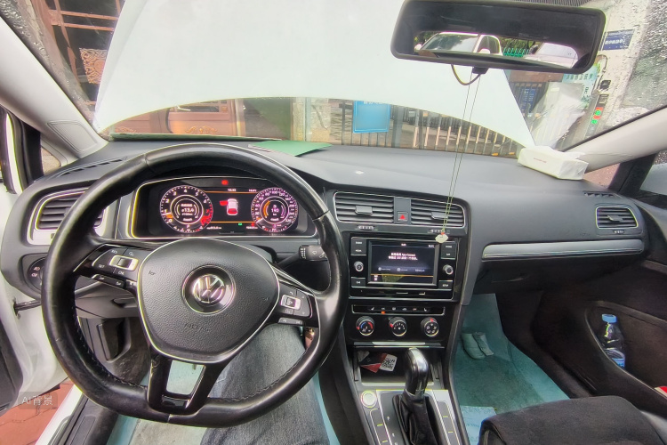 Volkswagen Golf 2018 #11 Volkswagen Golf 2018 car image #11