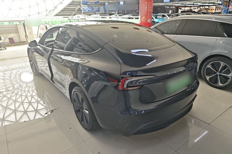 Tesla Model 3 2025 #5 Tesla Model 3 2025 car image #5