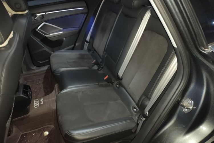 Audi Q3 2019 #19 Audi Q3 2019 car image #19