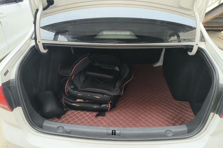 Volkswagen Lavida 2019 car image #19