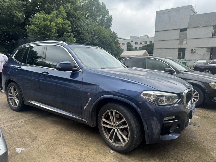 BMW X3 2019 #4 BMW X3 2019 car image #4
