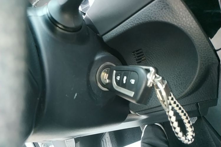 Toyota Corolla 2017 car image #9