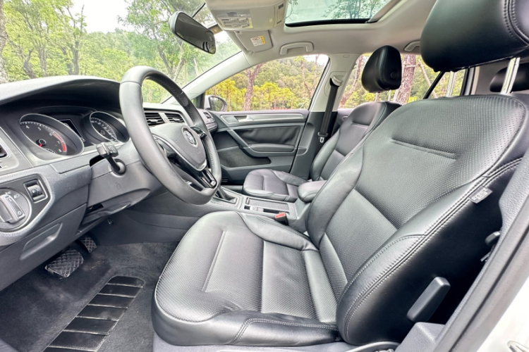 Volkswagen Golf 2016 car image #18