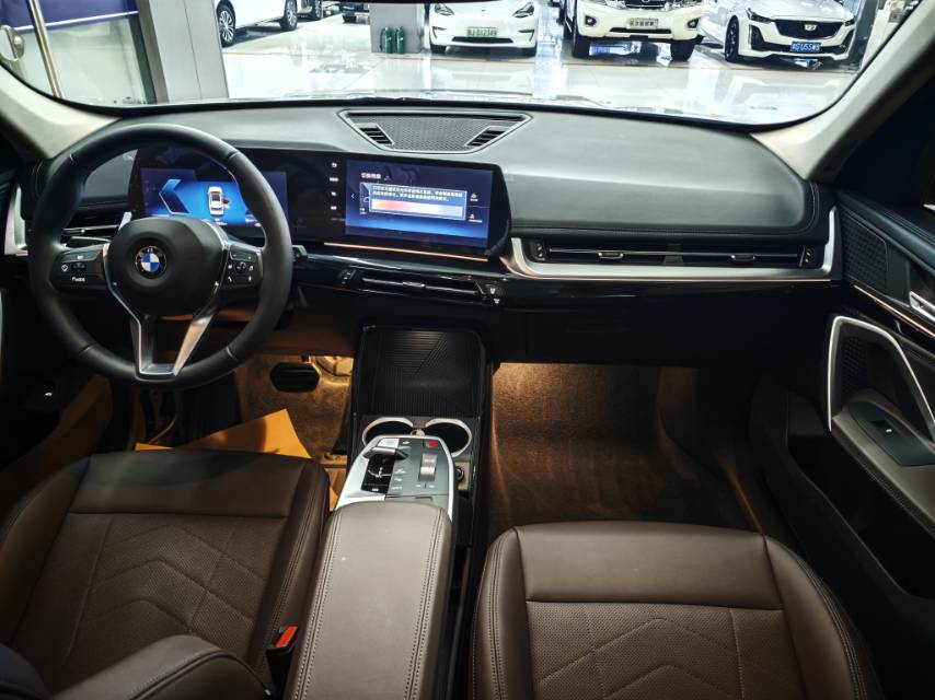 BMW X1 2023 car image #6