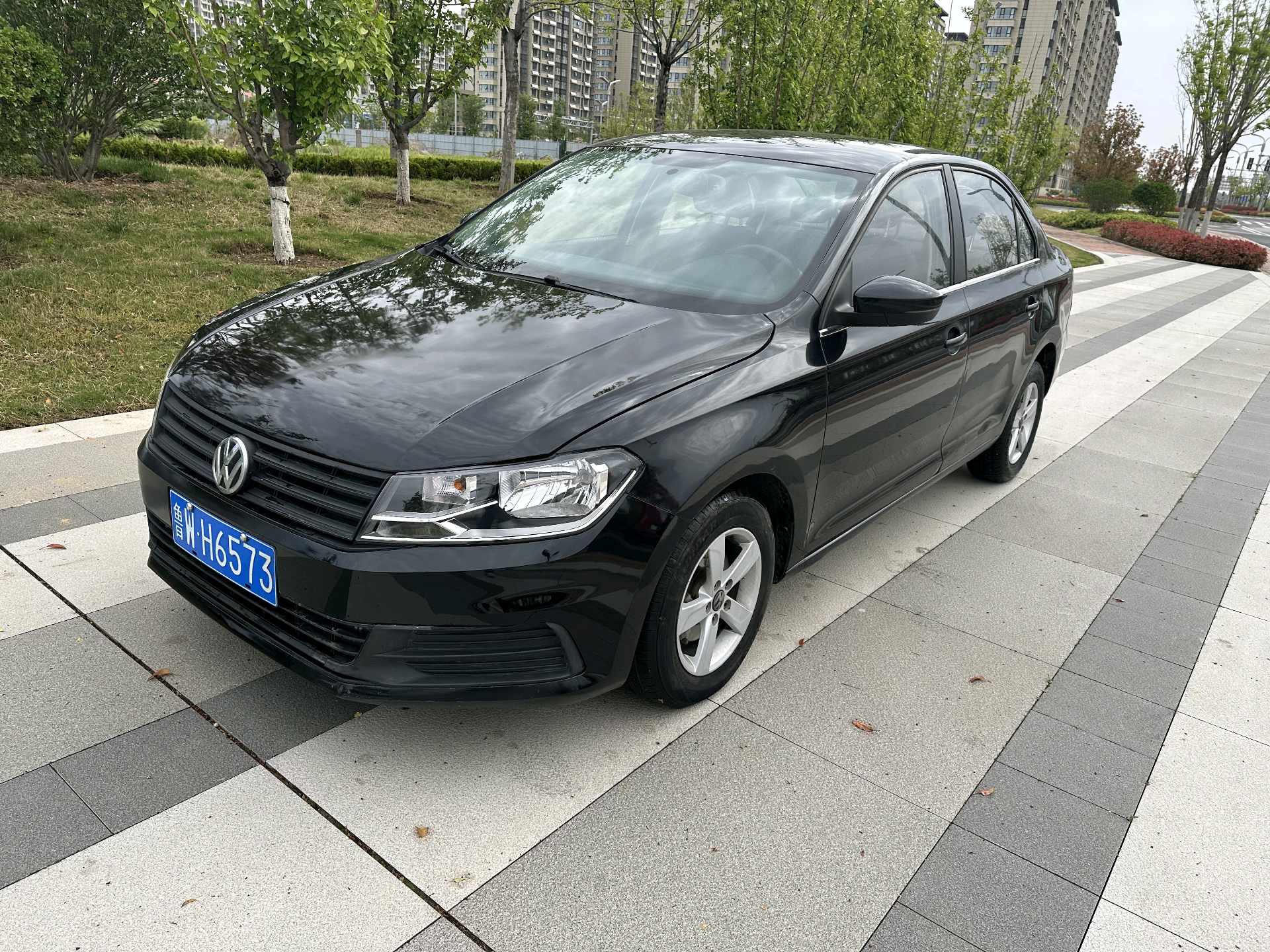 Volkswagen Santana 2017 car image 