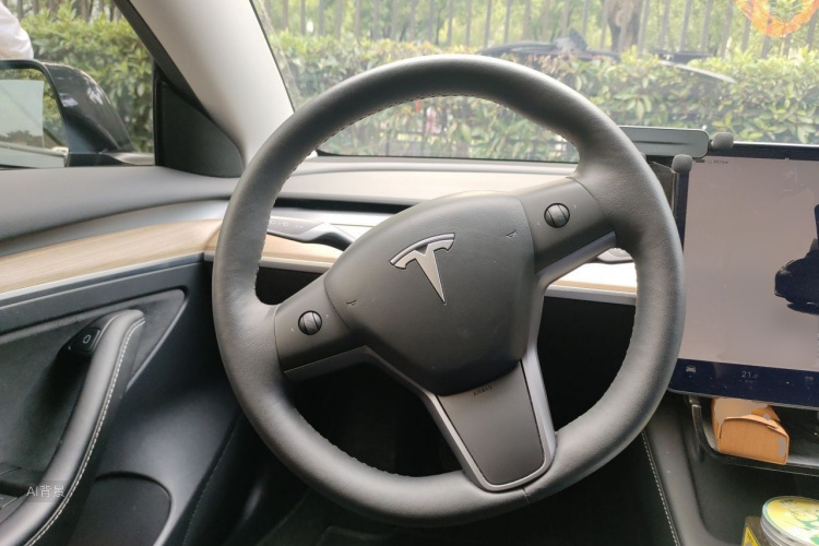 Tesla Model 3 2023 #12 Tesla Model 3 2023 car image #12