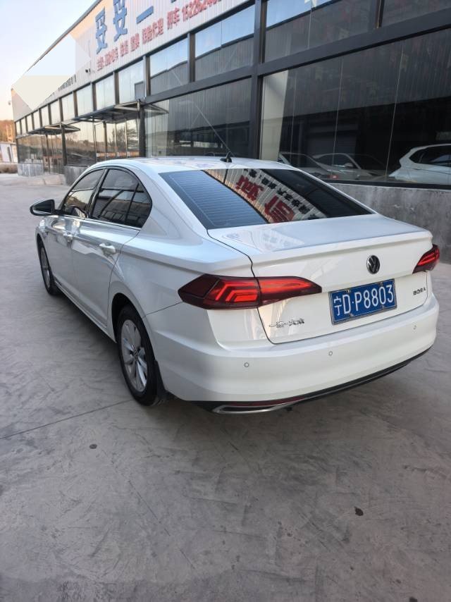 Volkswagen Bora 2022 car image #9