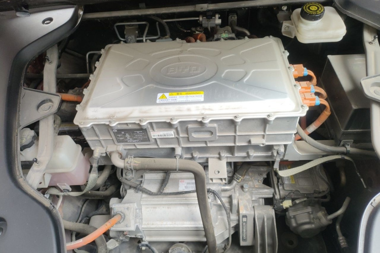 BYD Han 2021 car image #24