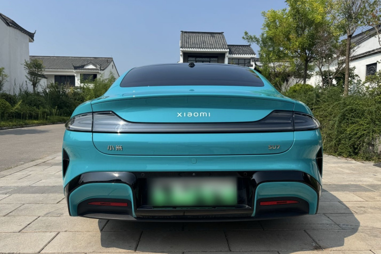 MI SU7 2025 immagine di auto #13
