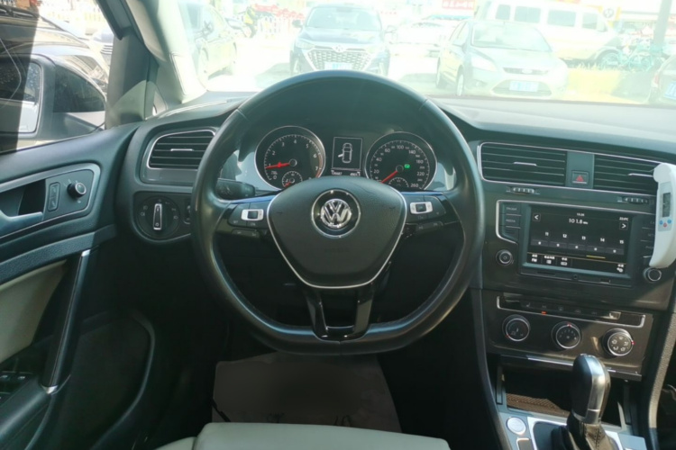 Volkswagen Golf 2017 #11 Volkswagen Golf 2017 car image #11