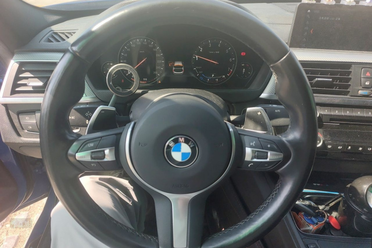 BMW 3 Series 2018 #12 BMW 3 Series 2018 car image #12