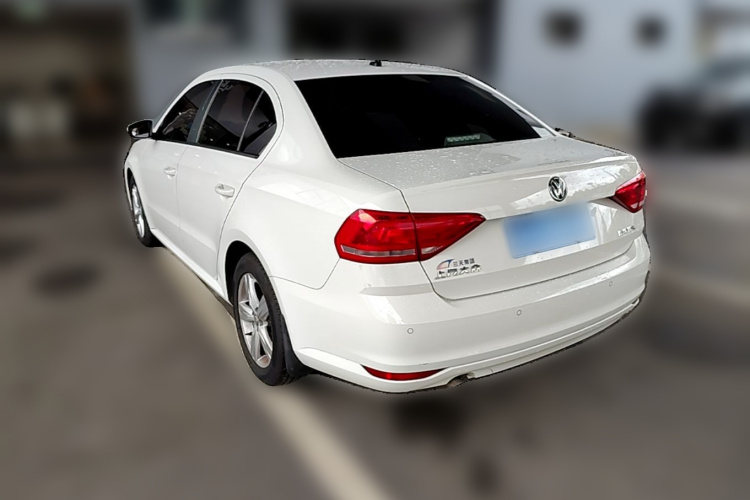 Volkswagen Lavida 2018 car image #5