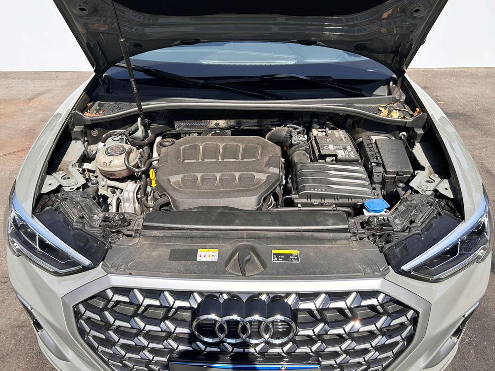 Audi Q3 2024 #8 Audi Q3 2024 изображение автомобиля #8