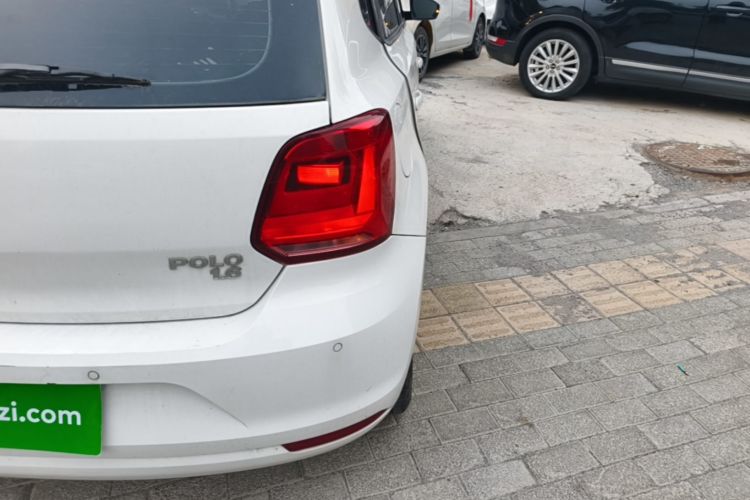 Volkswagen Polo 2015 #8 Volkswagen Polo 2015 car image #8