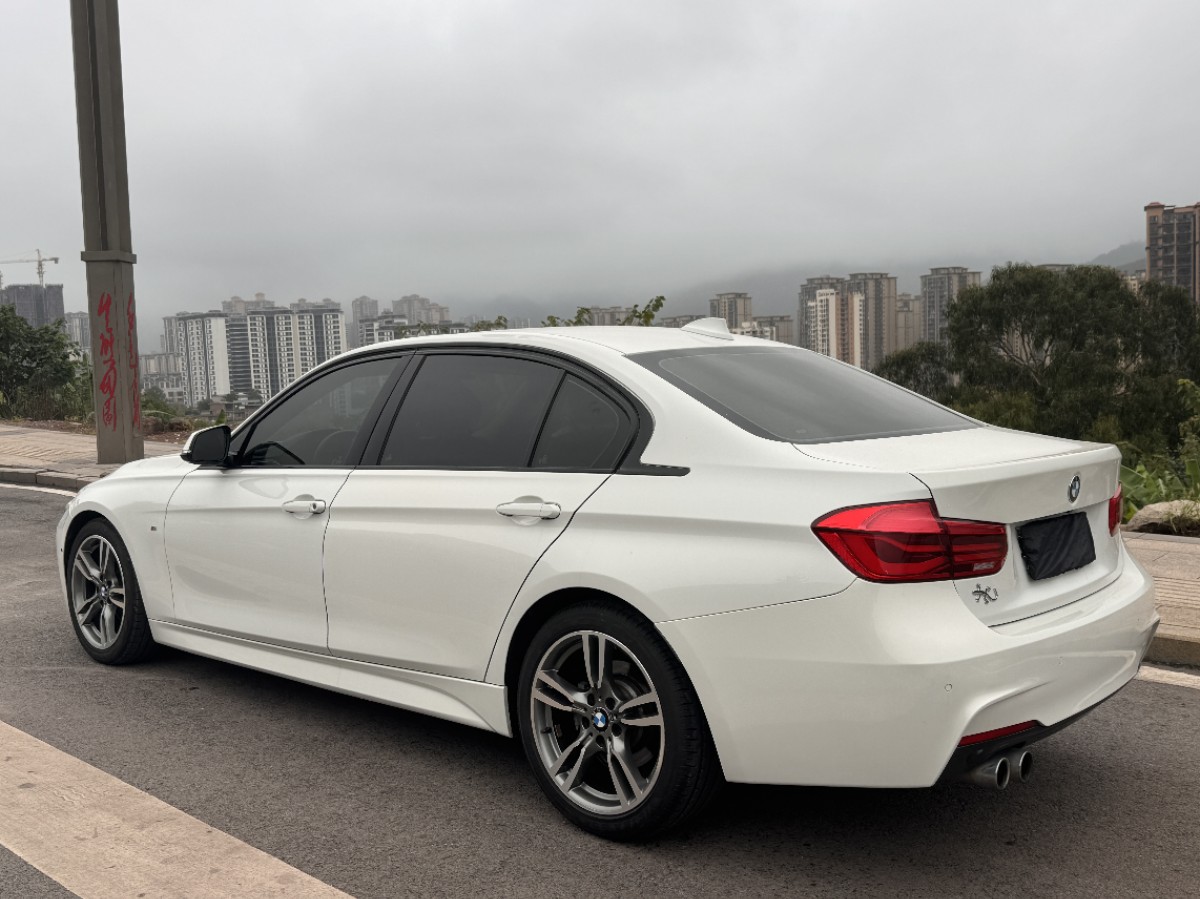 BMW 3 Series 2019 #9 BMW 3 Series 2019 صورة سيارة #9