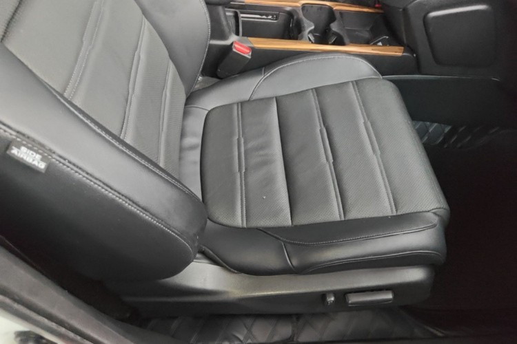 Honda CR-V 2018 car image #21