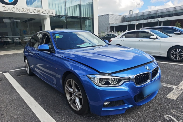 BMW 3 Series 2018 #4 BMW 3 Series 2018 car image #4