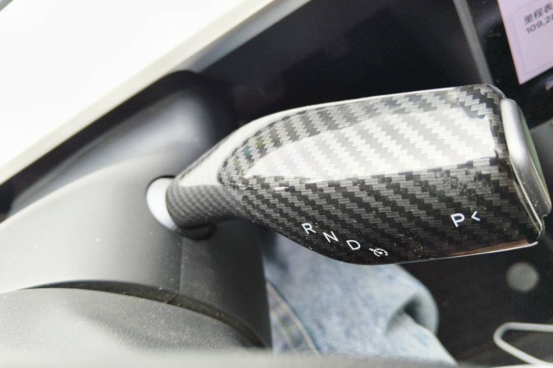 Tesla Model 3 2020 car image #27