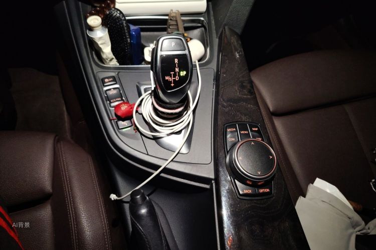 BMW 3 Series 2017 #16 BMW 3 Series 2017 car image #16