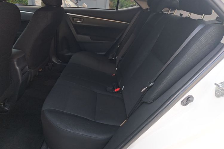 Toyota Corolla 2019 #17 Toyota Corolla 2019 car image #17