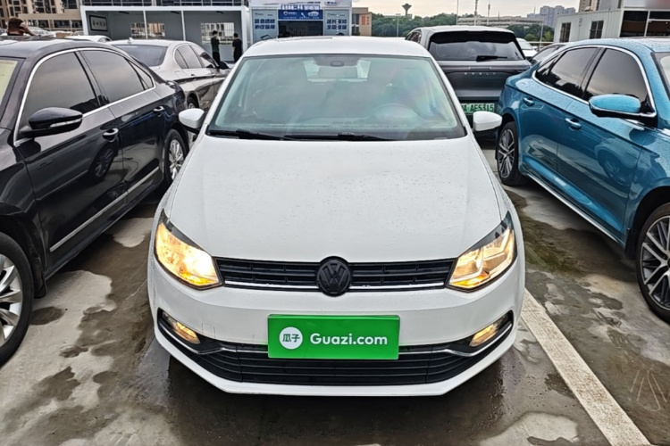 Volkswagen Polo 2015 #3 Volkswagen Polo 2015 car image #3