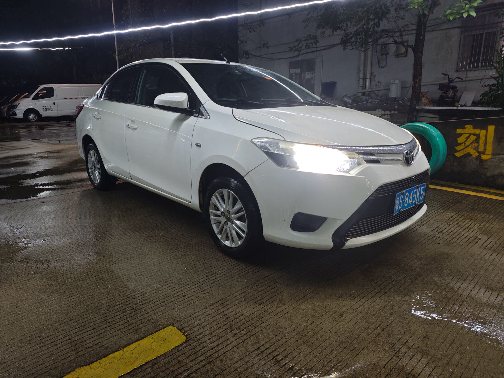 Toyota Vios 2016 car image #2