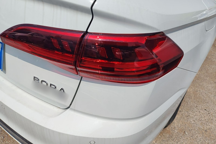 Volkswagen Bora 2024 car image #8