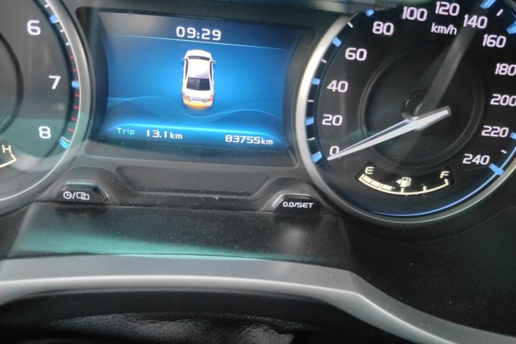 GEELY Emgrand 2018 #8 GEELY Emgrand 2018 car image #8