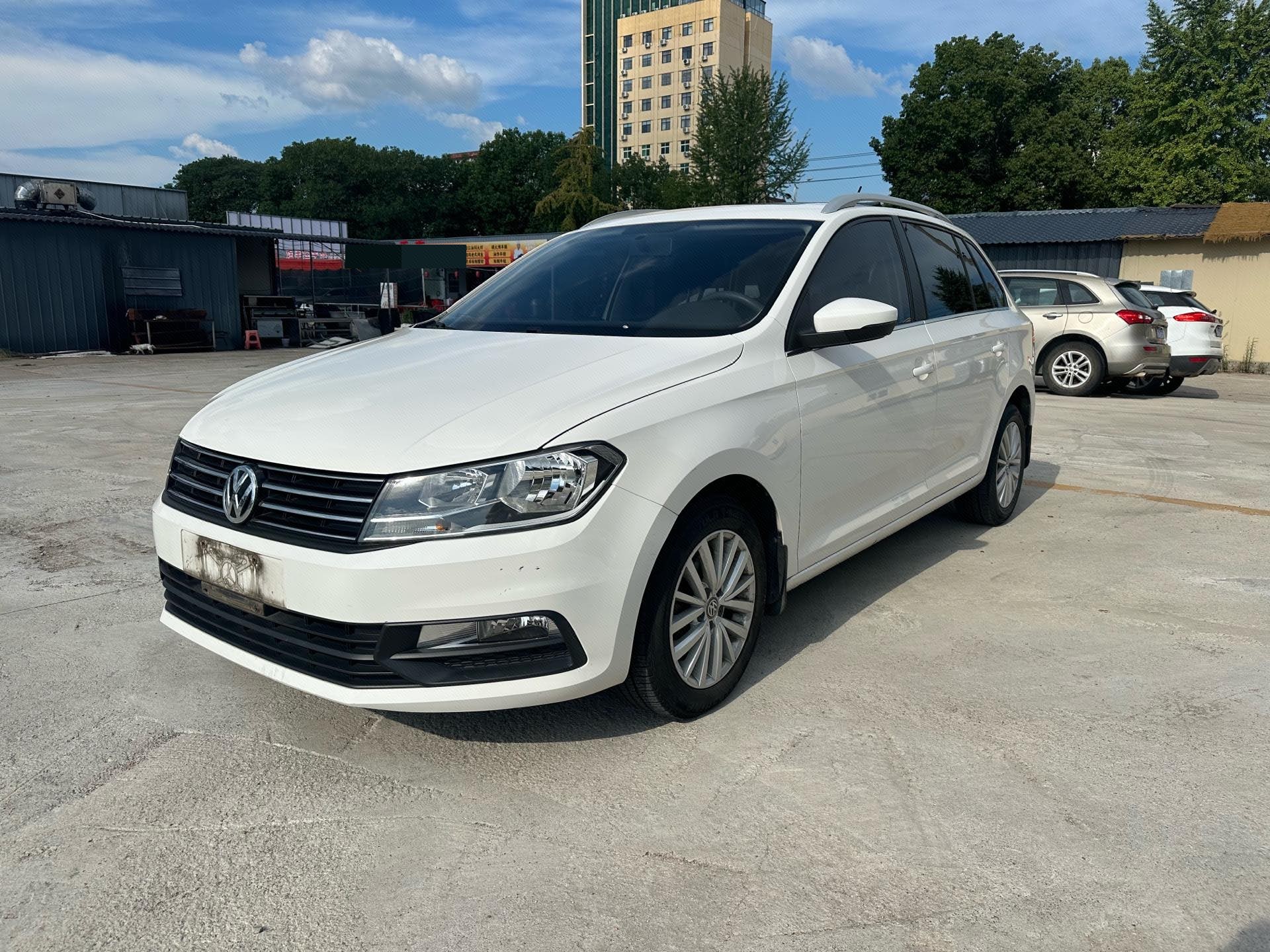 Volkswagen Santana 2019 car image 