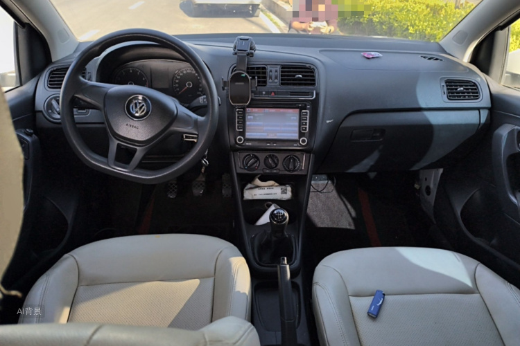 Volkswagen Polo 2015 #11 Volkswagen Polo 2015 car image #11