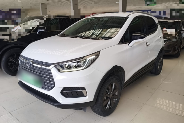 BYD Yuan New Energy 2020 #2 BYD Yuan New Energy 2020 car image #2