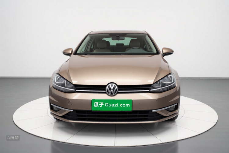 Volkswagen Golf 2018 car image #3