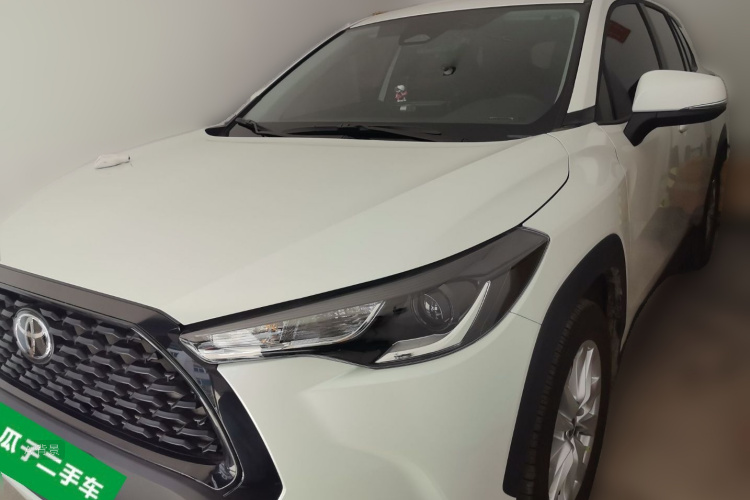 Toyota Corolla Cross 2025 car image #2