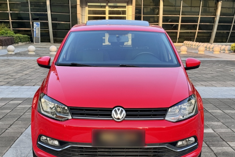 Volkswagen Polo 2018 car image #8