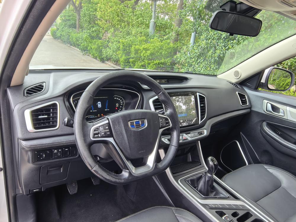 GEELY Vision X6 2018 car image #7
