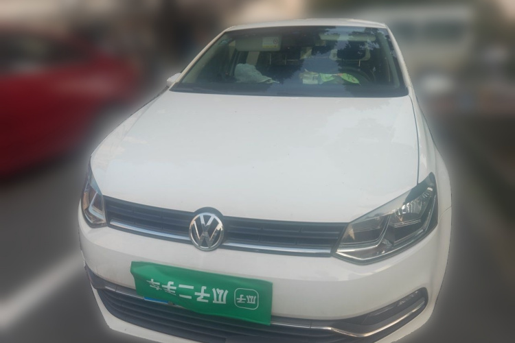 Volkswagen Polo 2016 car image #3