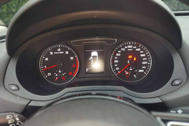 Audi Q3 2016 imagem de carro #13