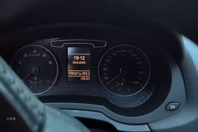 Audi Q3 2015 #13 Audi Q3 2015 car image #13