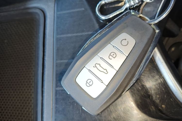 GEELY Boyue L 2023 изображение автомобиля #9