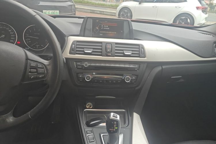 BMW 3 Series 2015 #13 BMW 3 Series 2015 car image #13