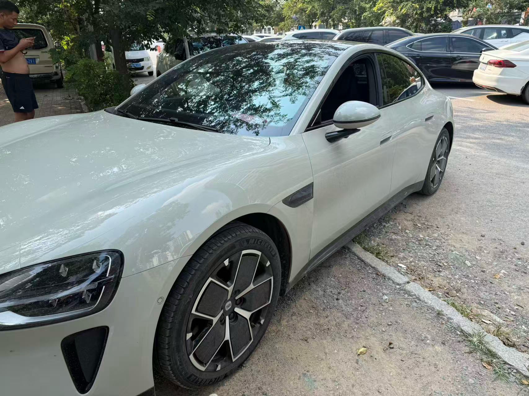 MI SU7 2024 car image #4