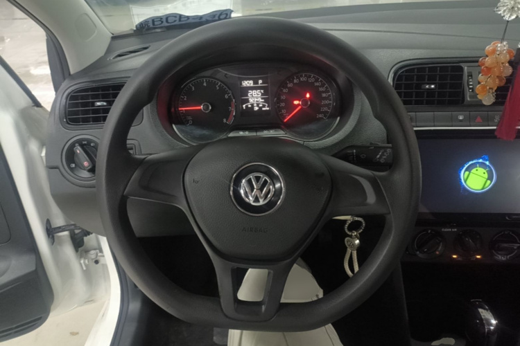 Volkswagen Polo 2019 #11 Volkswagen Polo 2019 car image #11