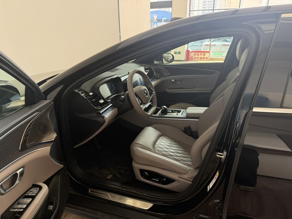 BYD Han 2025 car image #9