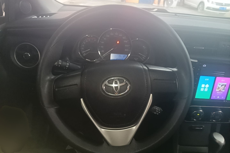 Toyota Corolla 2018 #11 Toyota Corolla 2018 car image #11