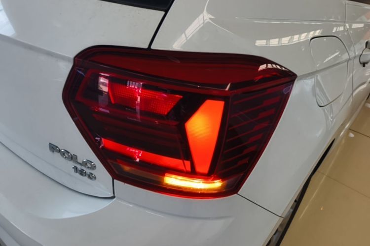 Volkswagen Polo 2020 car image #8