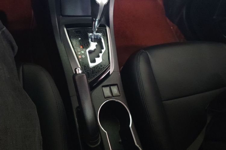 Toyota Corolla 2019 car image #14