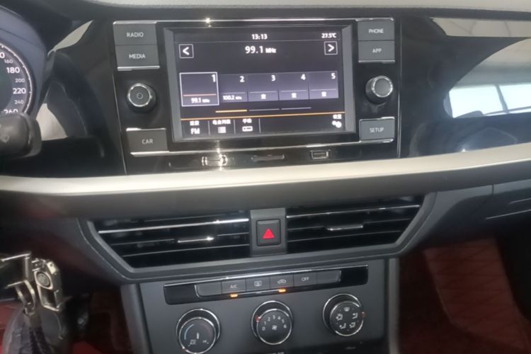 Volkswagen Lavida 2018 #13 Volkswagen Lavida 2018 car image #13