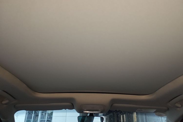 Audi Q3 2019 car image #20